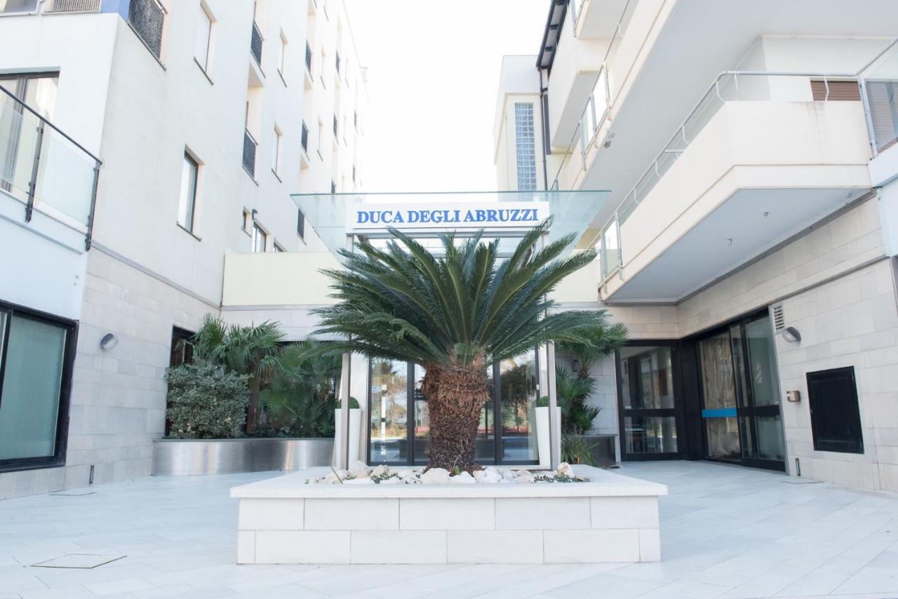 Hotel Duca Degli Abruzzi Montesilvano Marina Exterior foto